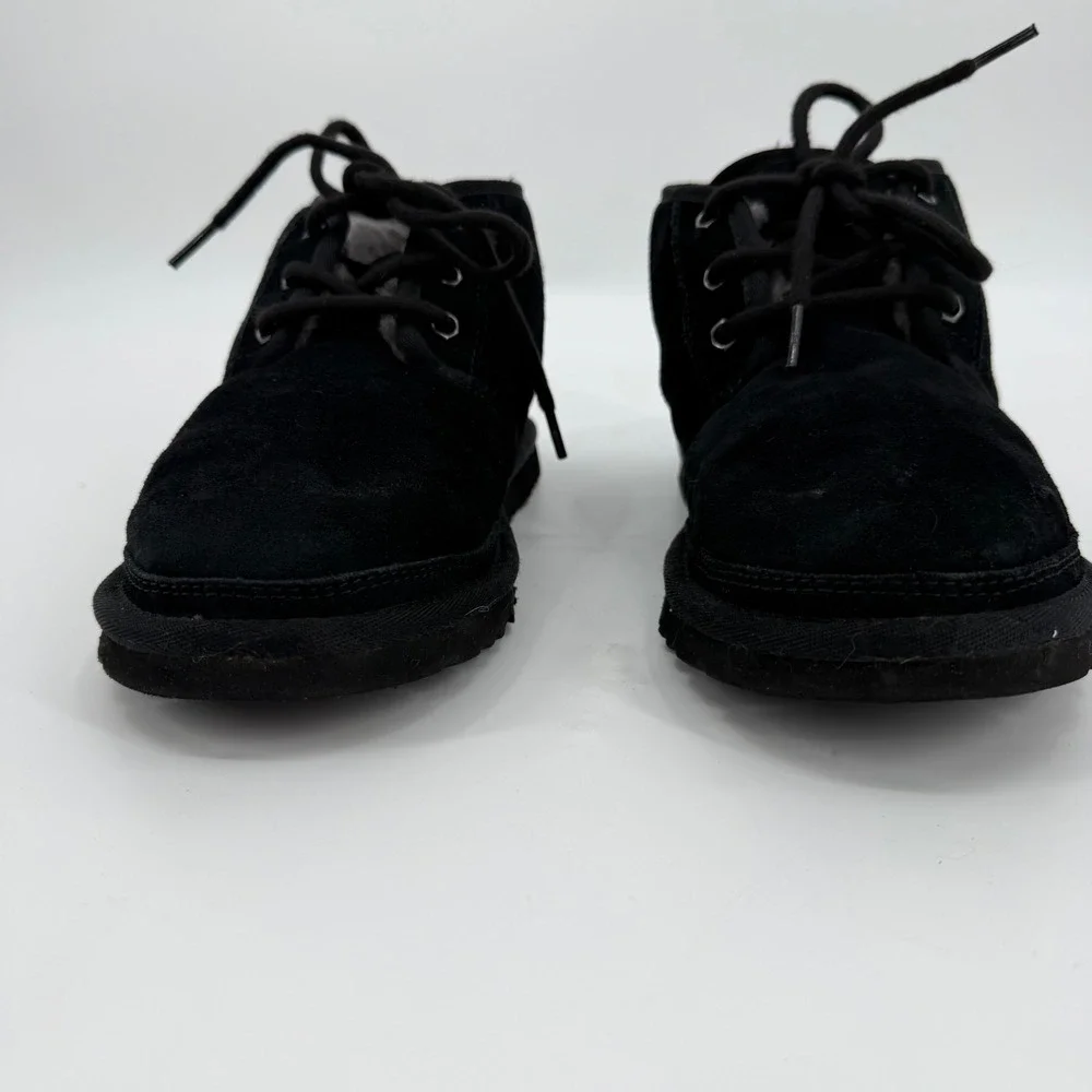 UGG Neumel Black Suede Lace Up Chukka Boots 3236 Mens 7 Womens 9
